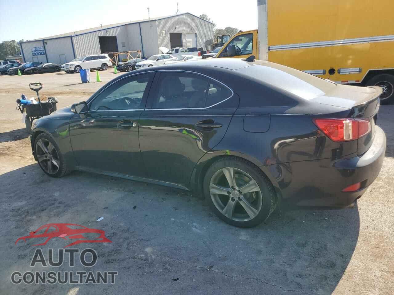LEXUS IS 2012 - JTHBF5C2XC5172219