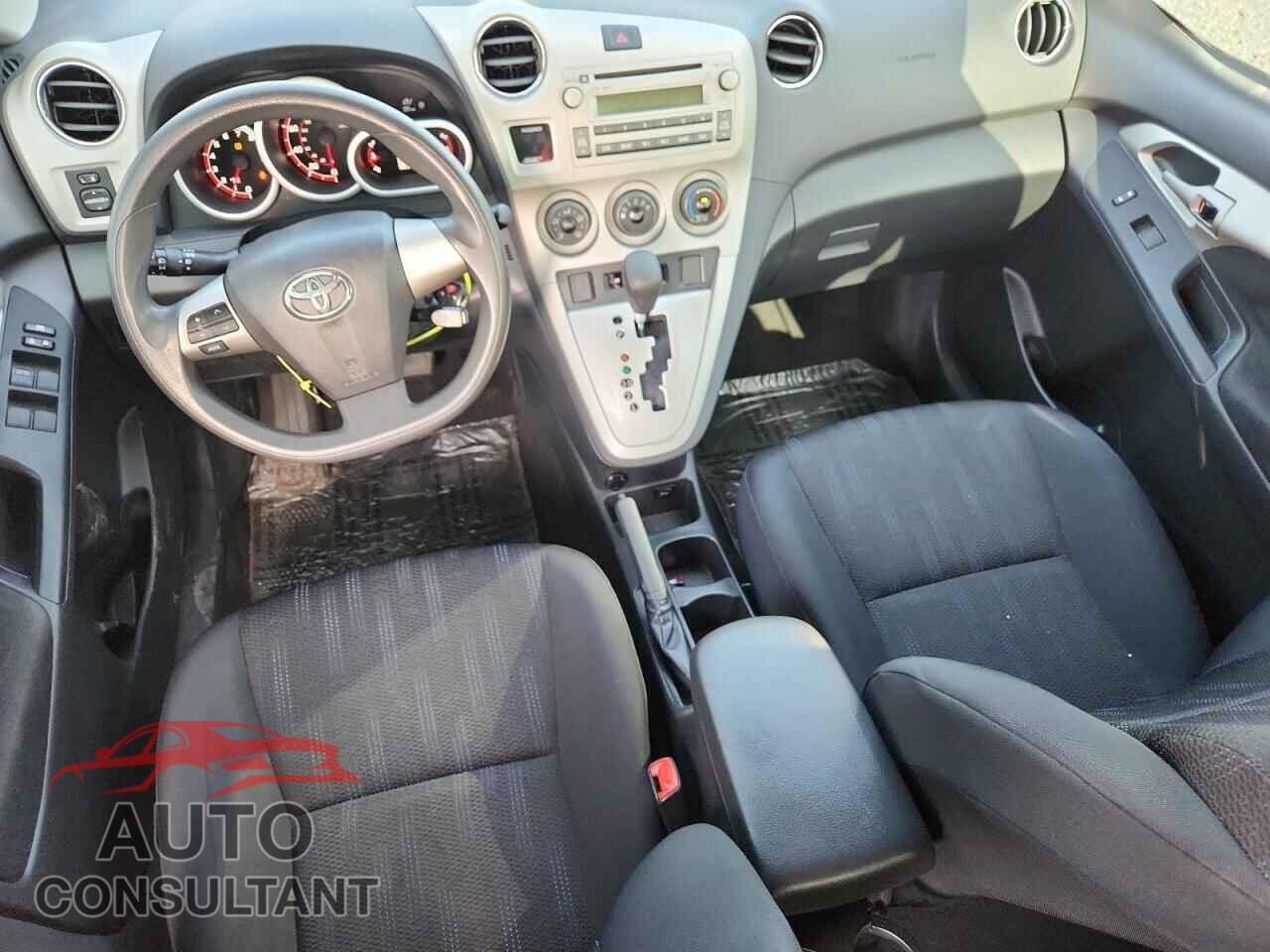 TOYOTA MATRIX 2011 - 2T1KU4EE1BC712535