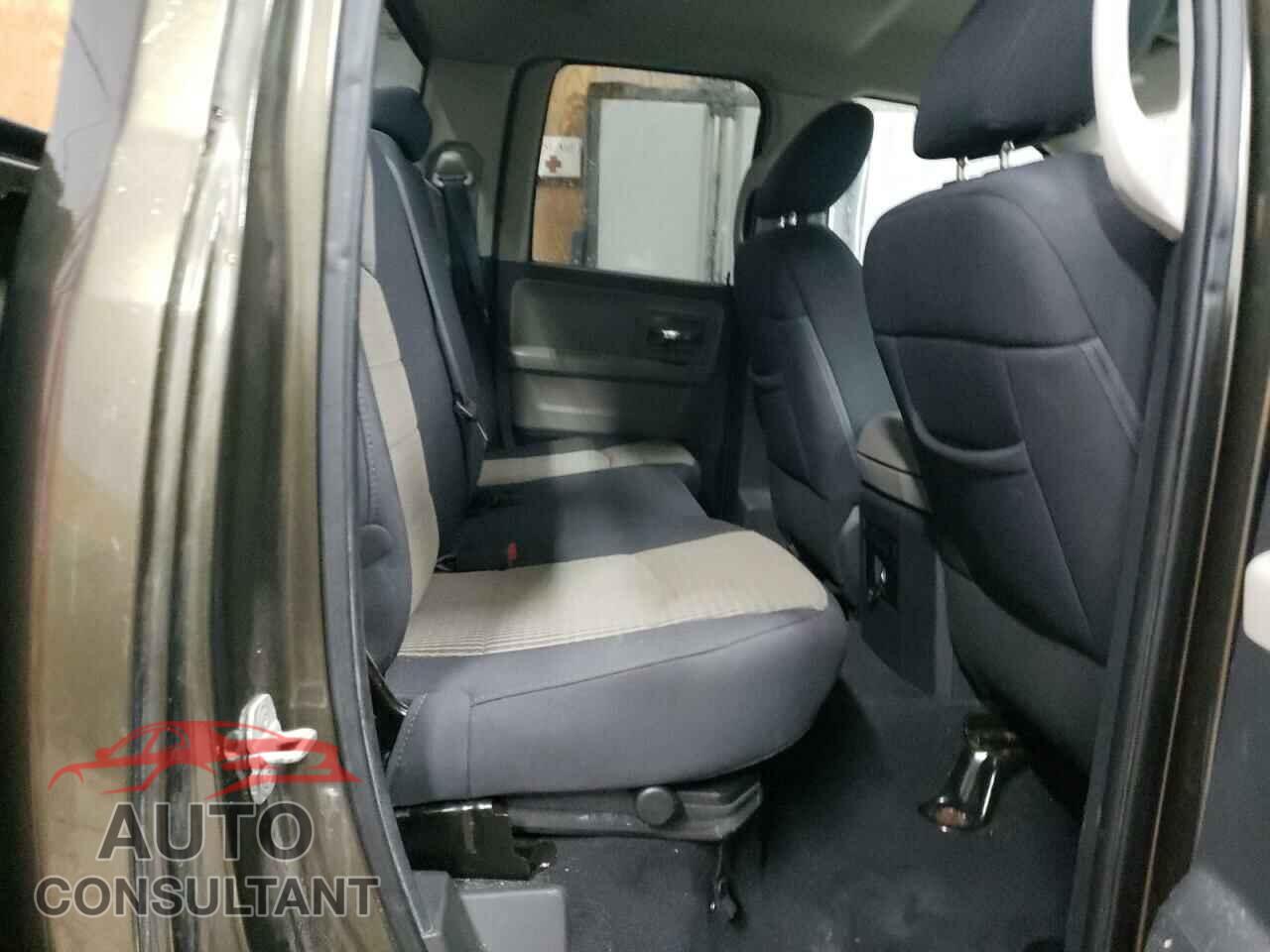 DODGE RAM 1500 2012 - 1C6RD7GT2CS241725