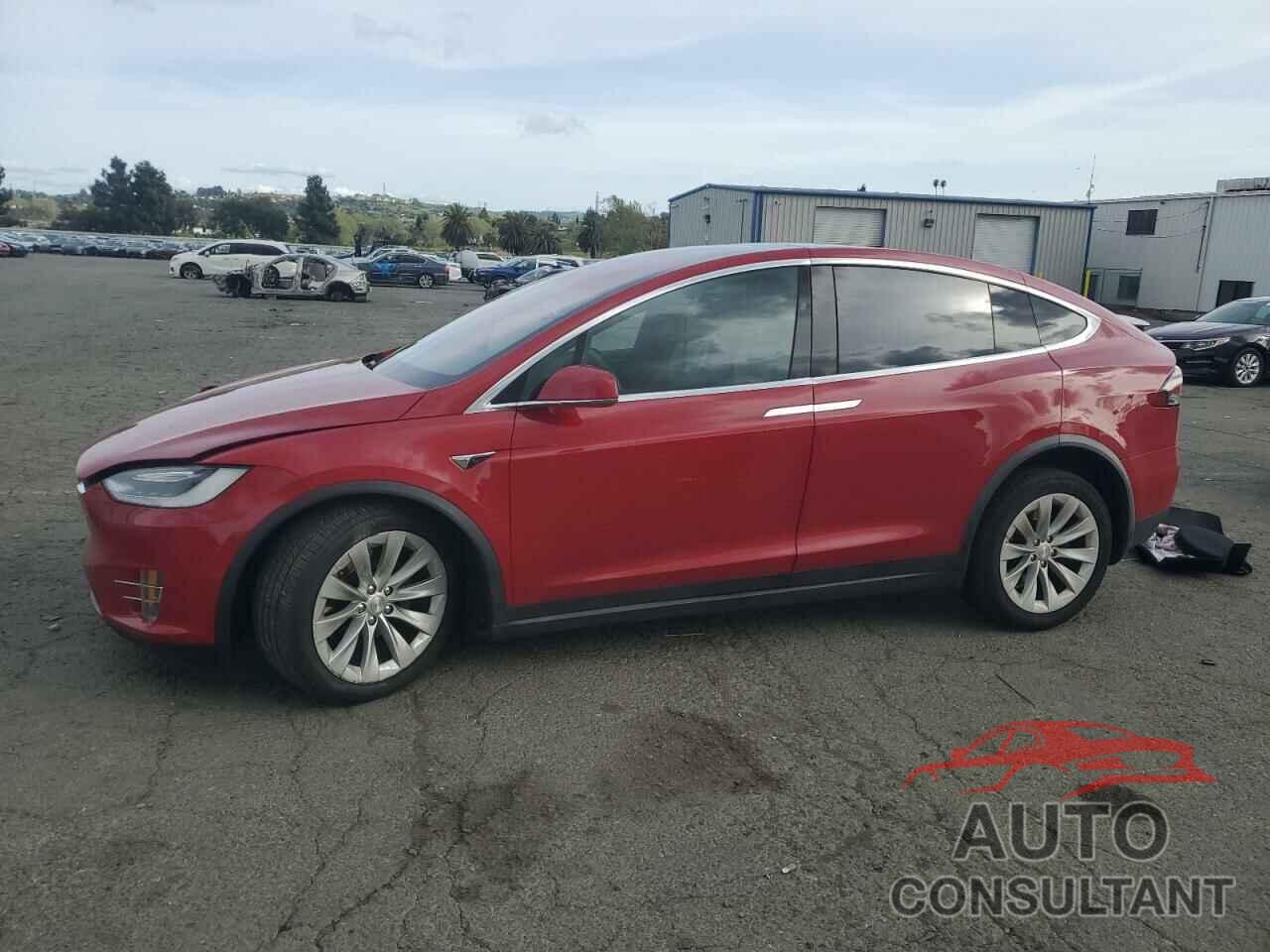 TESLA MODEL X 2017 - 5YJXCBE24HF018414
