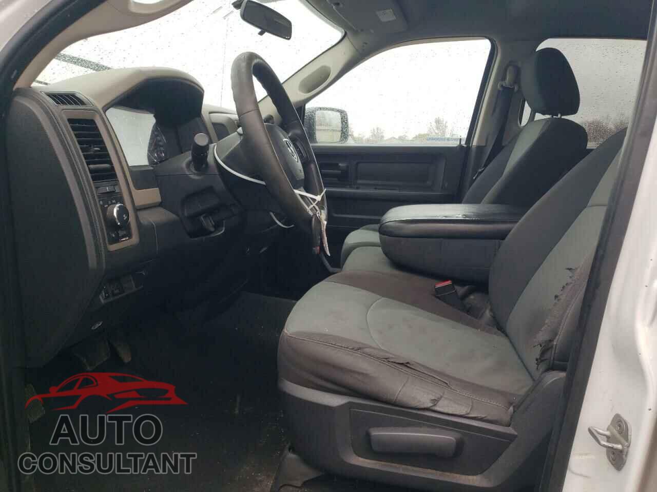 DODGE RAM 1500 2012 - 1C6RD7FT9CS269331