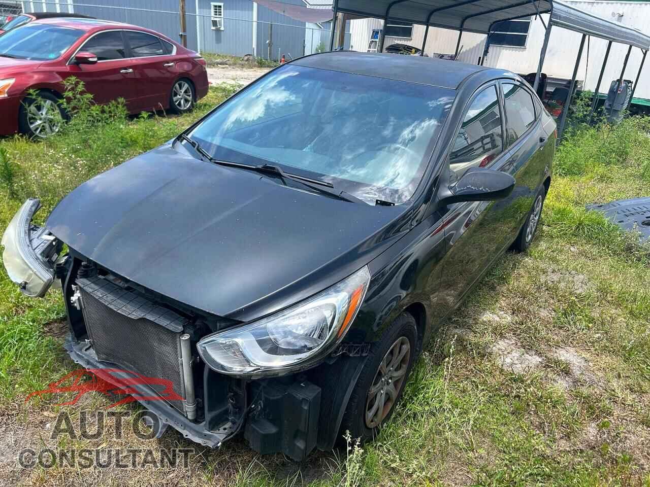 HYUNDAI ACCENT 2013 - KMHCT4AEXDU566635