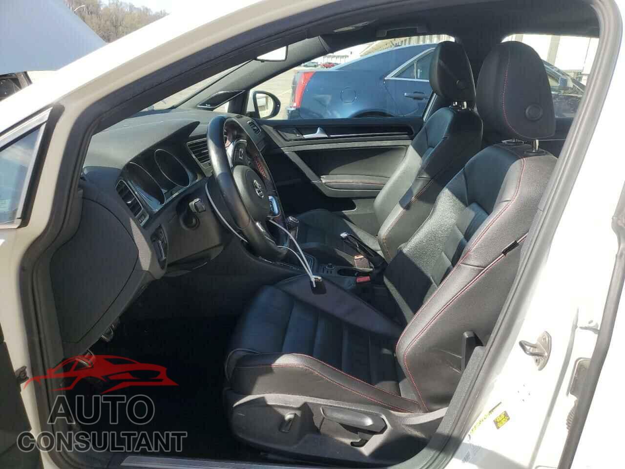VOLKSWAGEN GTI 2017 - 3VW547AU3HM011262