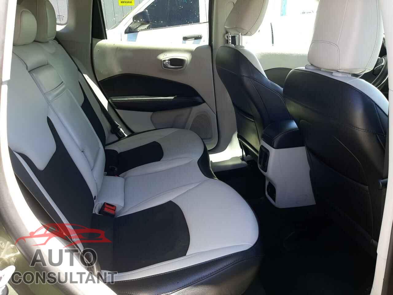 JEEP COMPASS 2019 - 3C4NJCBB2KT725947