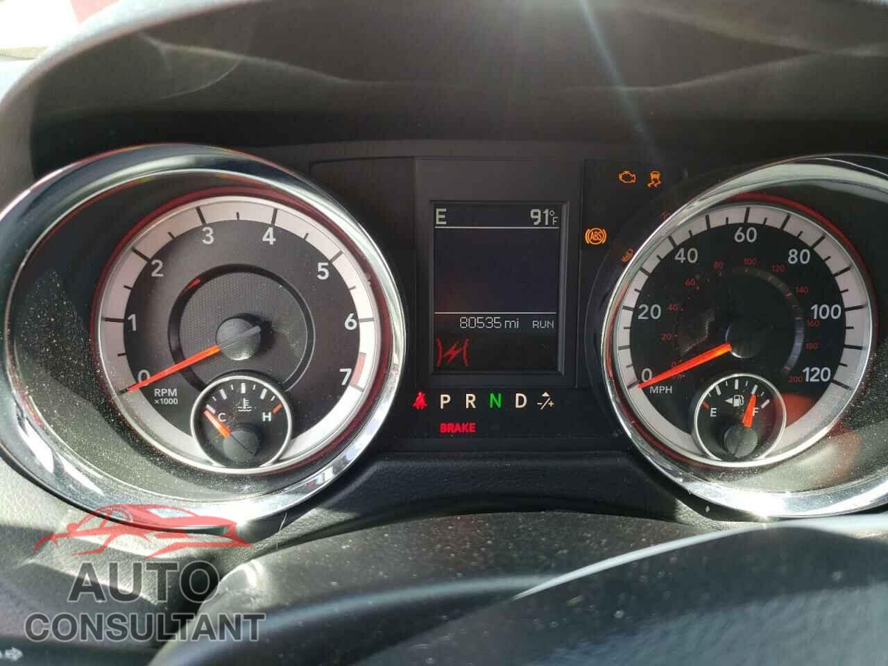 DODGE GRAND CARA 2018 - 2C4RDGEG1JR300910