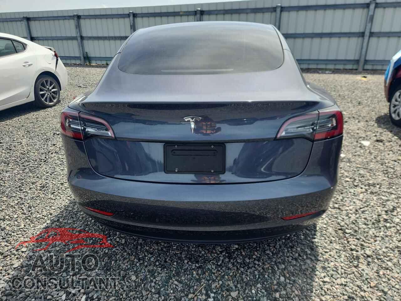TESLA MODEL 3 2023 - 5YJ3E1EA3PF576232