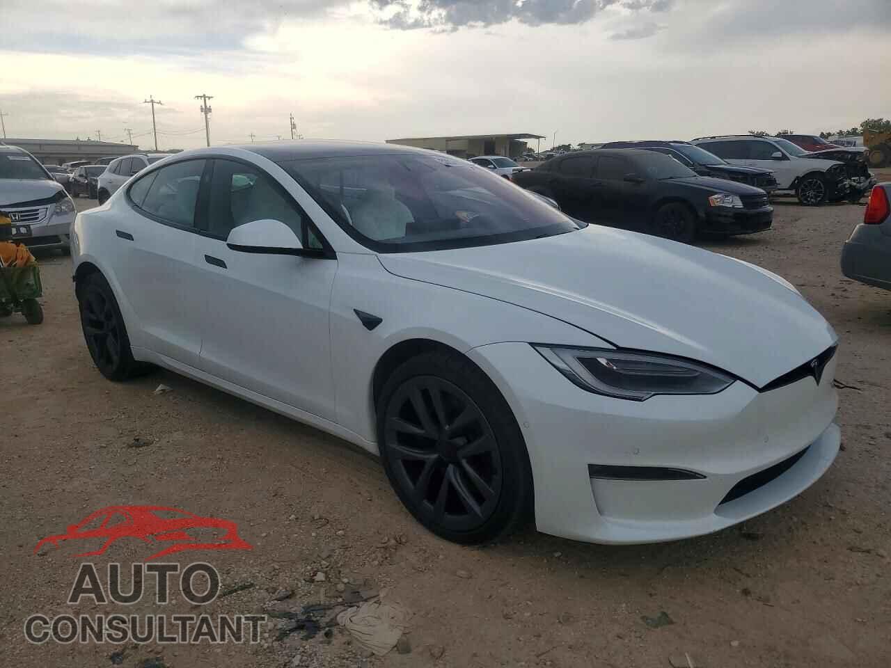 TESLA MODEL S 2022 - 5YJSA1E68NF459648