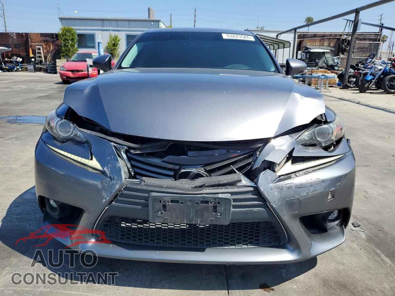 LEXUS IS 2016 - JTHBA1D24G5007388