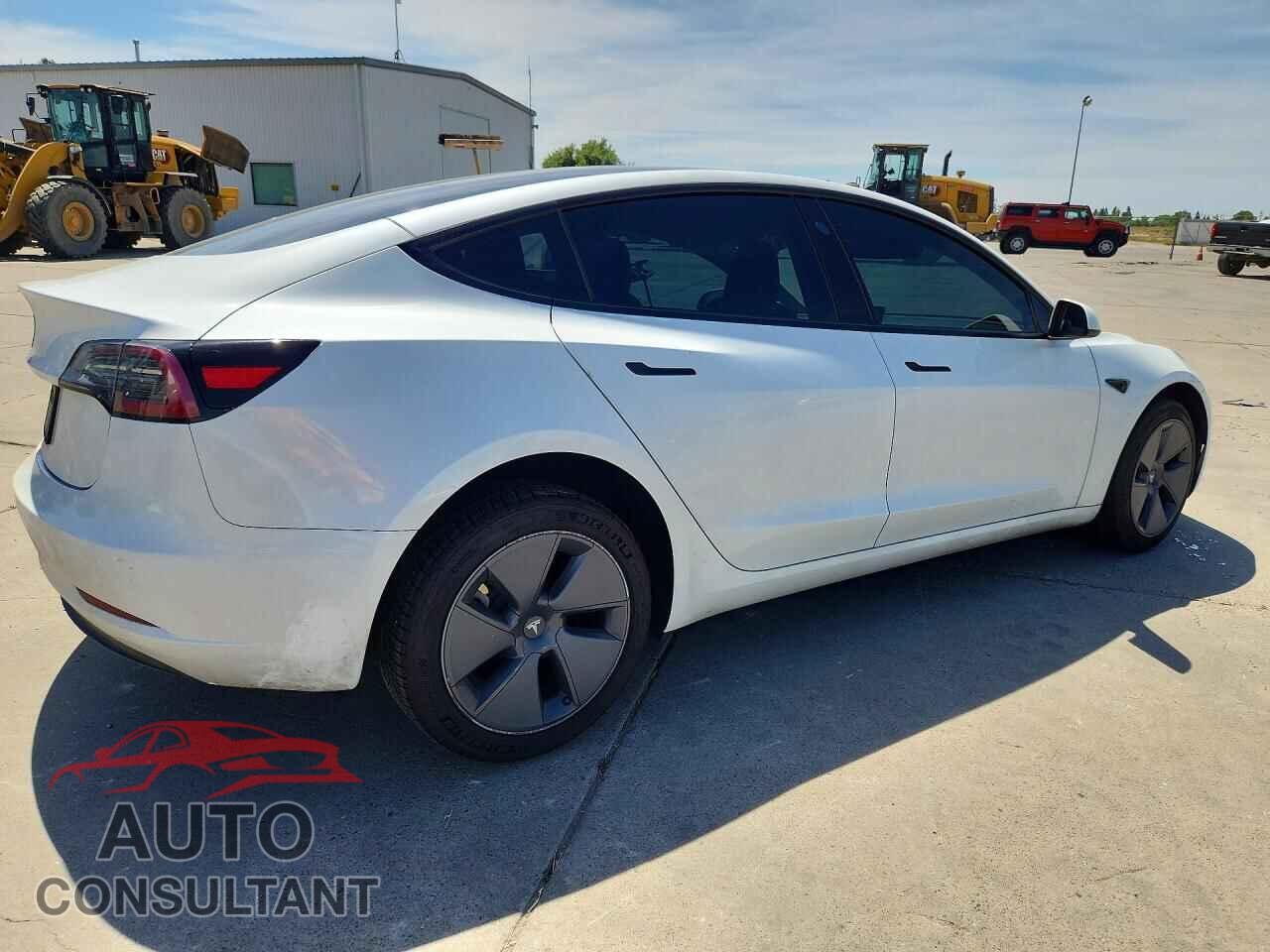 TESLA MODEL 3 2023 - 5YJ3E1EA3PF490547