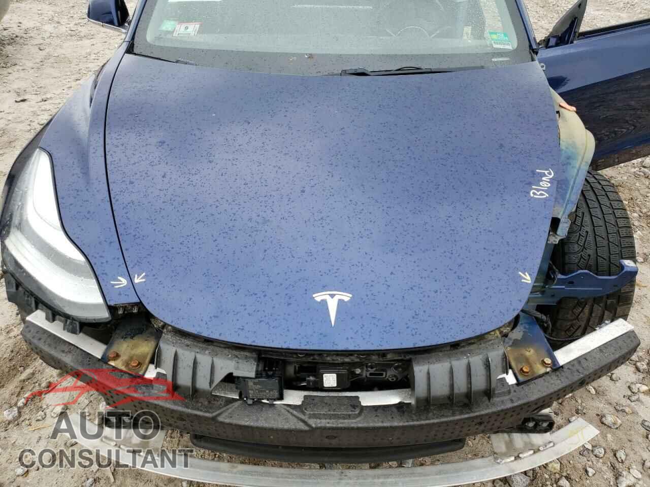 TESLA MODEL 3 2018 - 5YJ3E1EB1JF063612