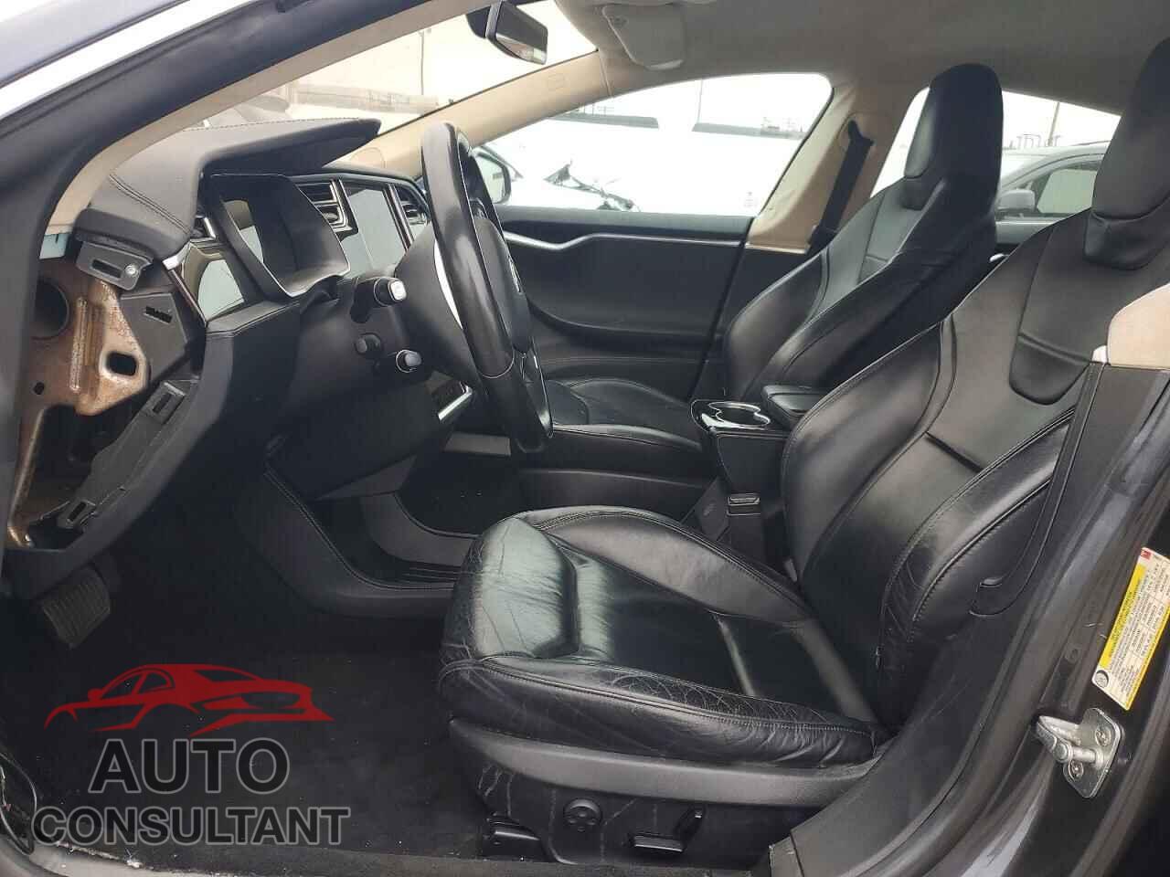 TESLA MODEL S 2016 - 5YJSA1E17GF130057