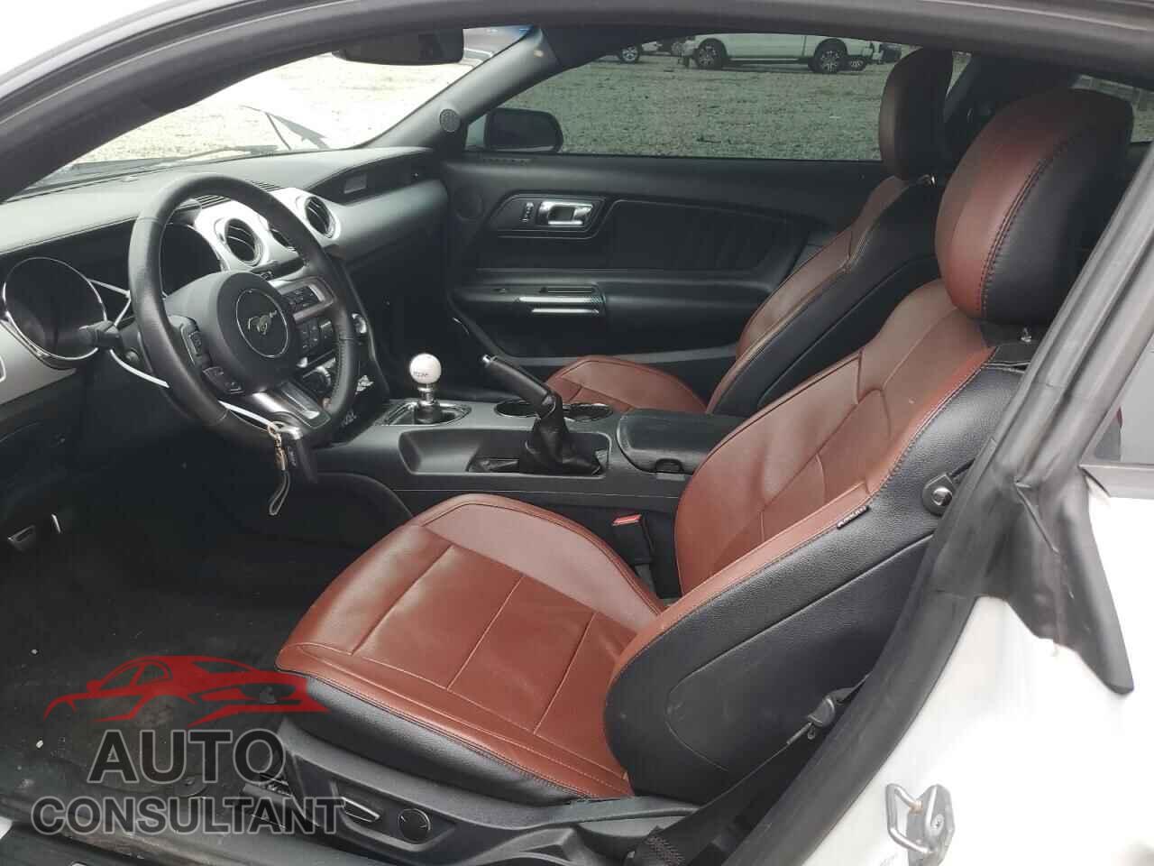 FORD MUSTANG 2015 - 1FA6P8CF6F5382637