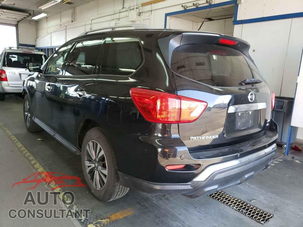 NISSAN PATHFINDER 2017 - 5N1DR2MM3HC663276