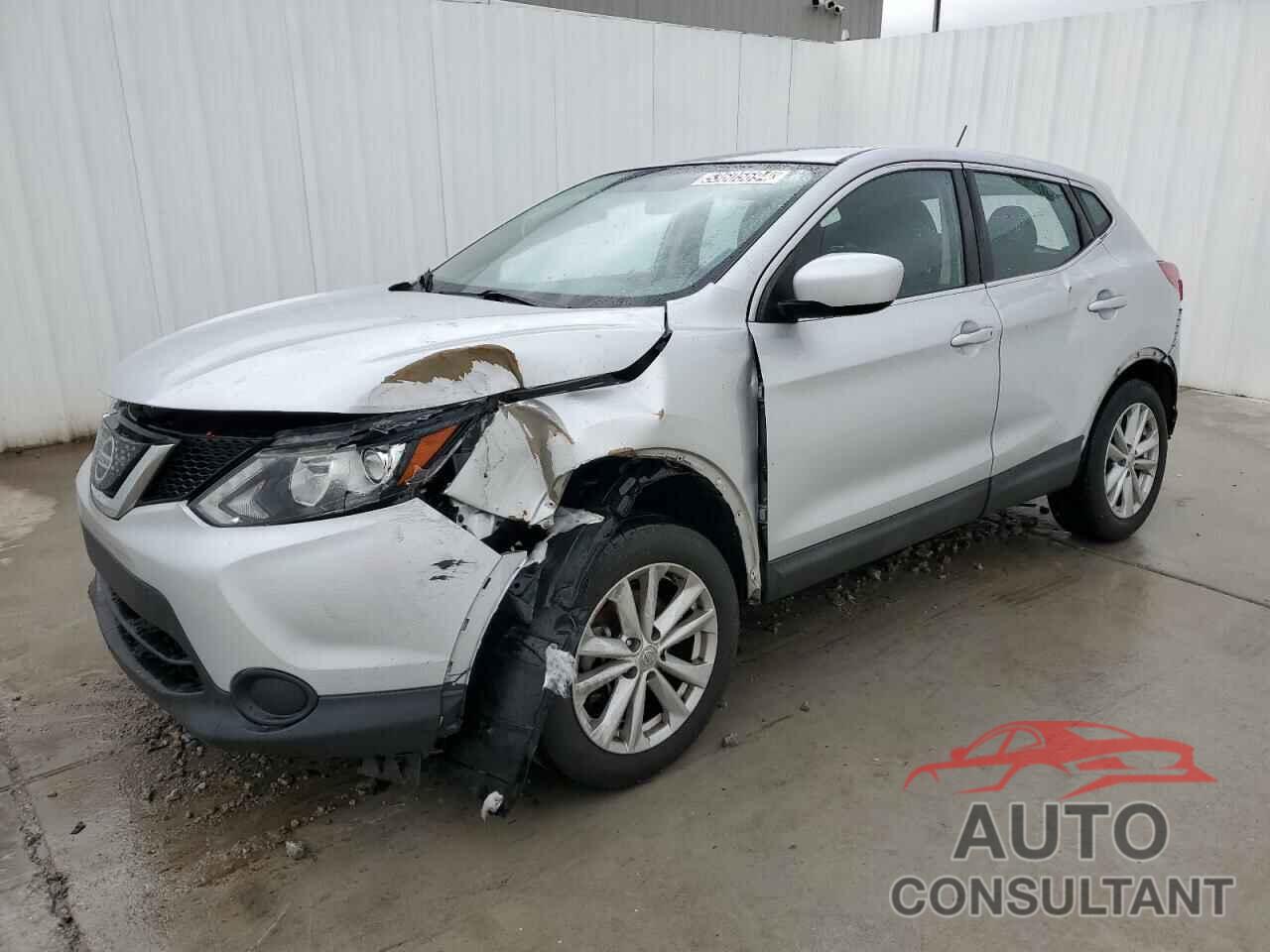 NISSAN ROGUE 2018 - JN1BJ1CP0JW163527