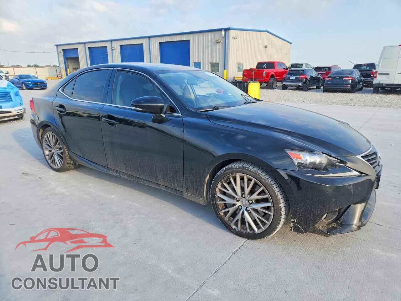 LEXUS IS 2016 - JTHBA1D22G5014016