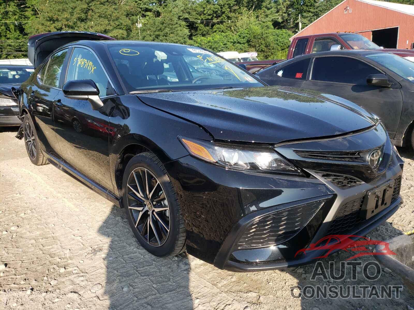 TOYOTA CAMRY 2021 - 4T1G11AK6MU477950