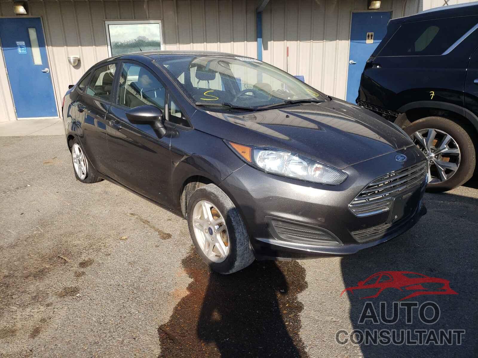 FORD FIESTA 2018 - 3FADP4BJ4JM135724