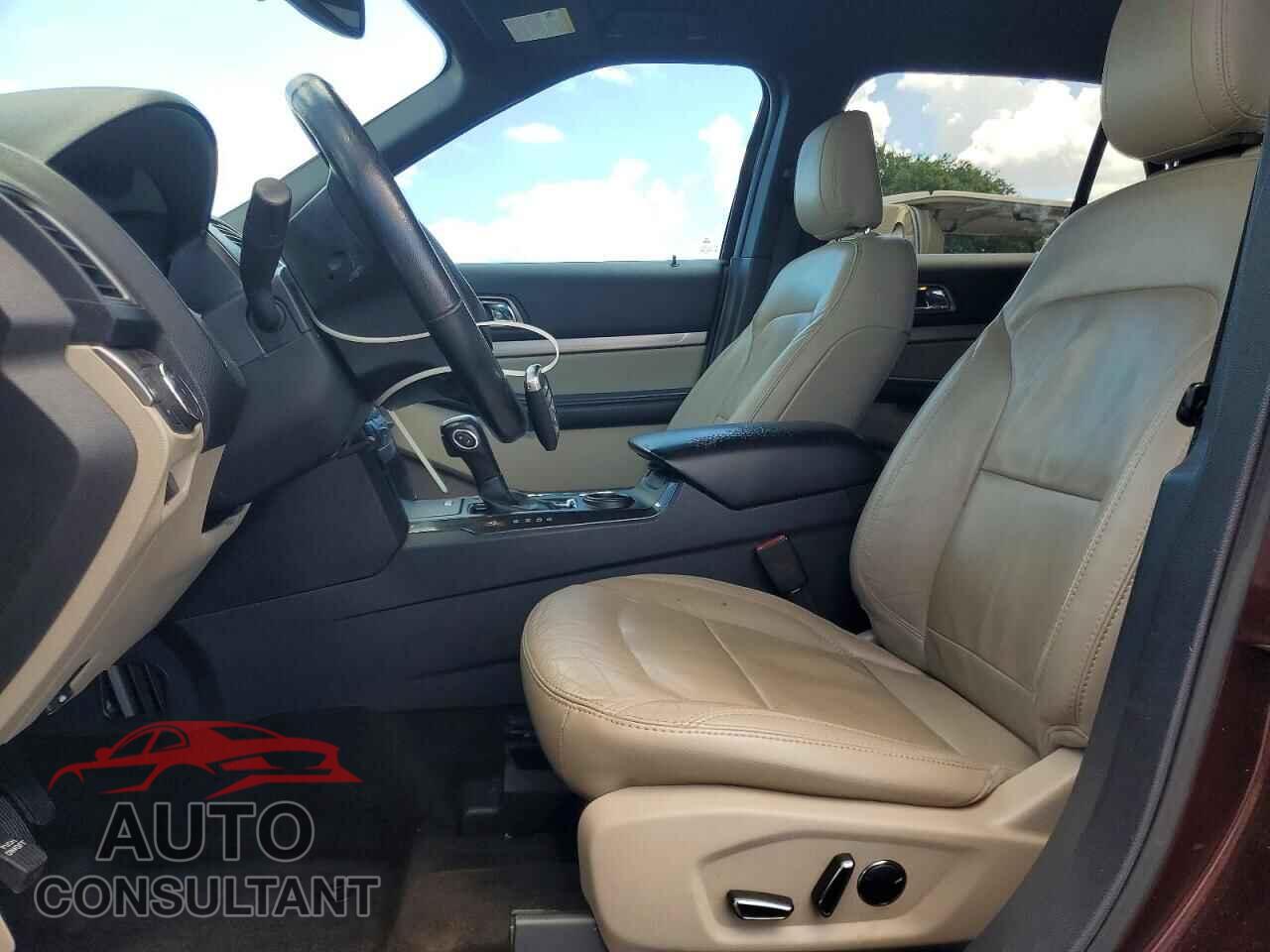 FORD EXPLORER 2018 - 1FM5K7D80JGB52194