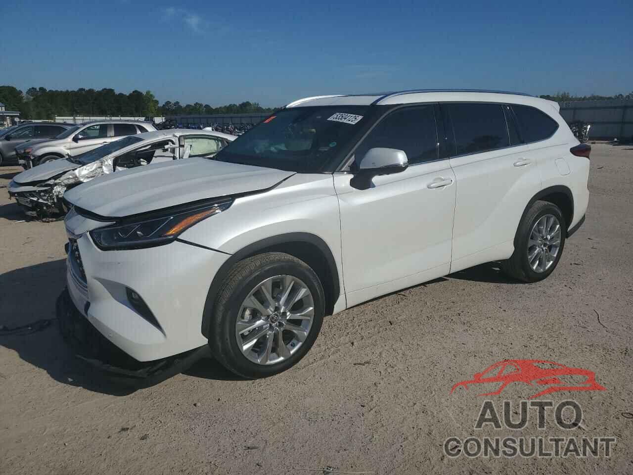 TOYOTA HIGHLANDER 2022 - 5TDYZRAH8NS545448
