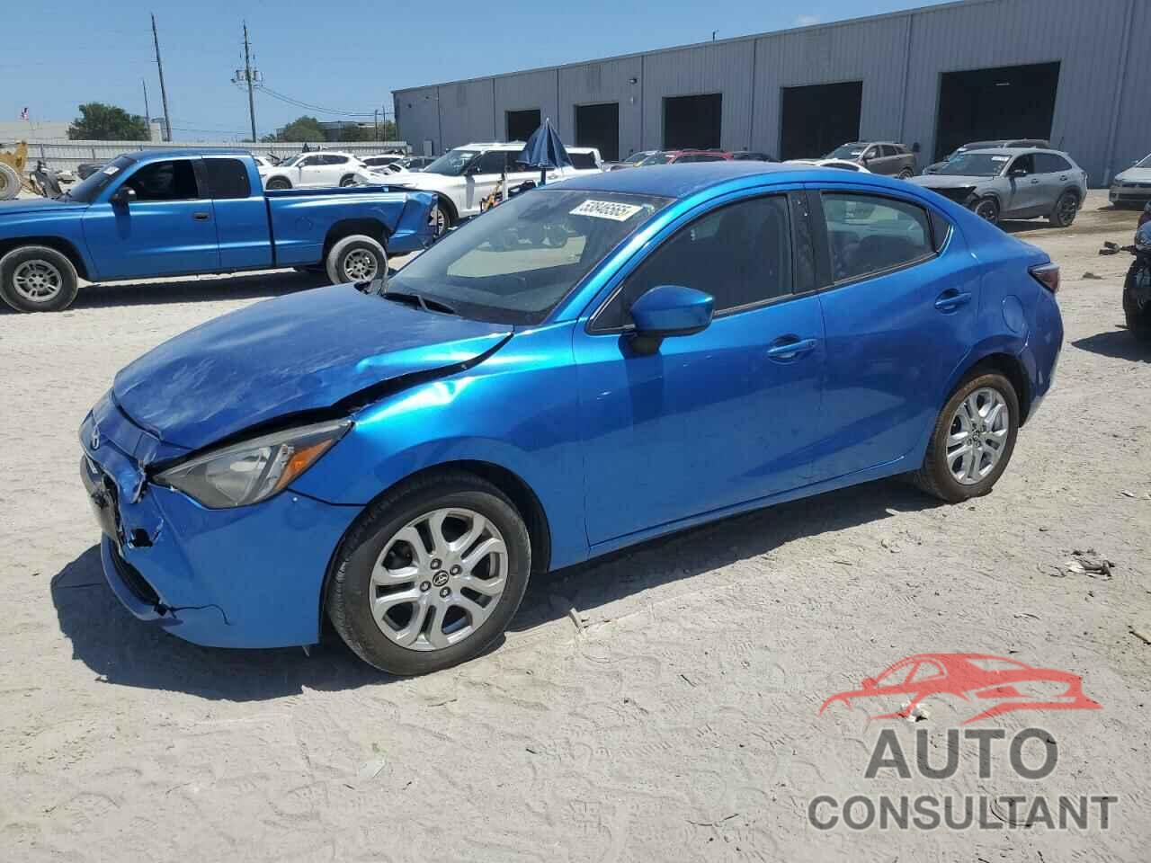 TOYOTA YARIS 2018 - 3MYDLBYV8JY333432
