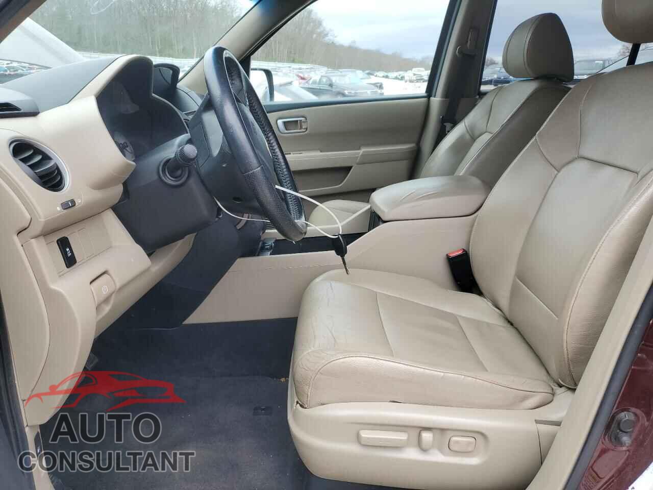 HONDA PILOT 2012 - 5FNYF4H55CB045112