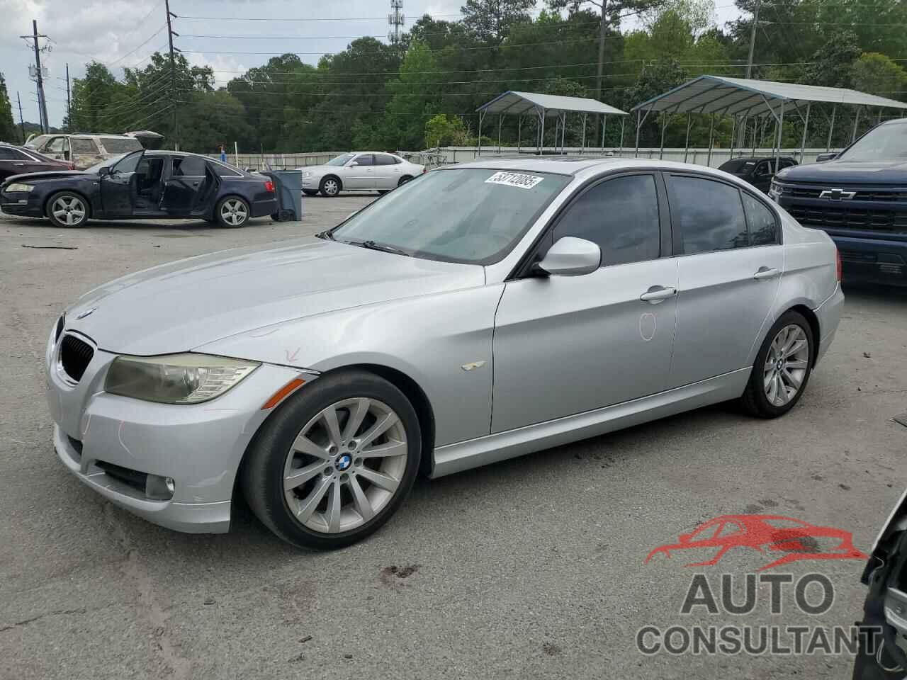BMW 3 SERIES 2011 - WBAPH7G52BNN05591