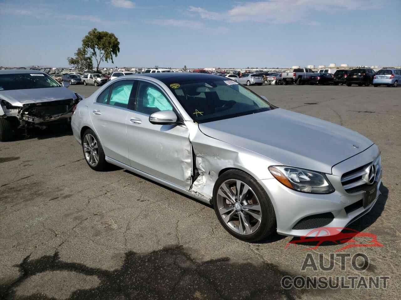 MERCEDES-BENZ C-CLASS 2016 - 55SWF4JB7GU172102