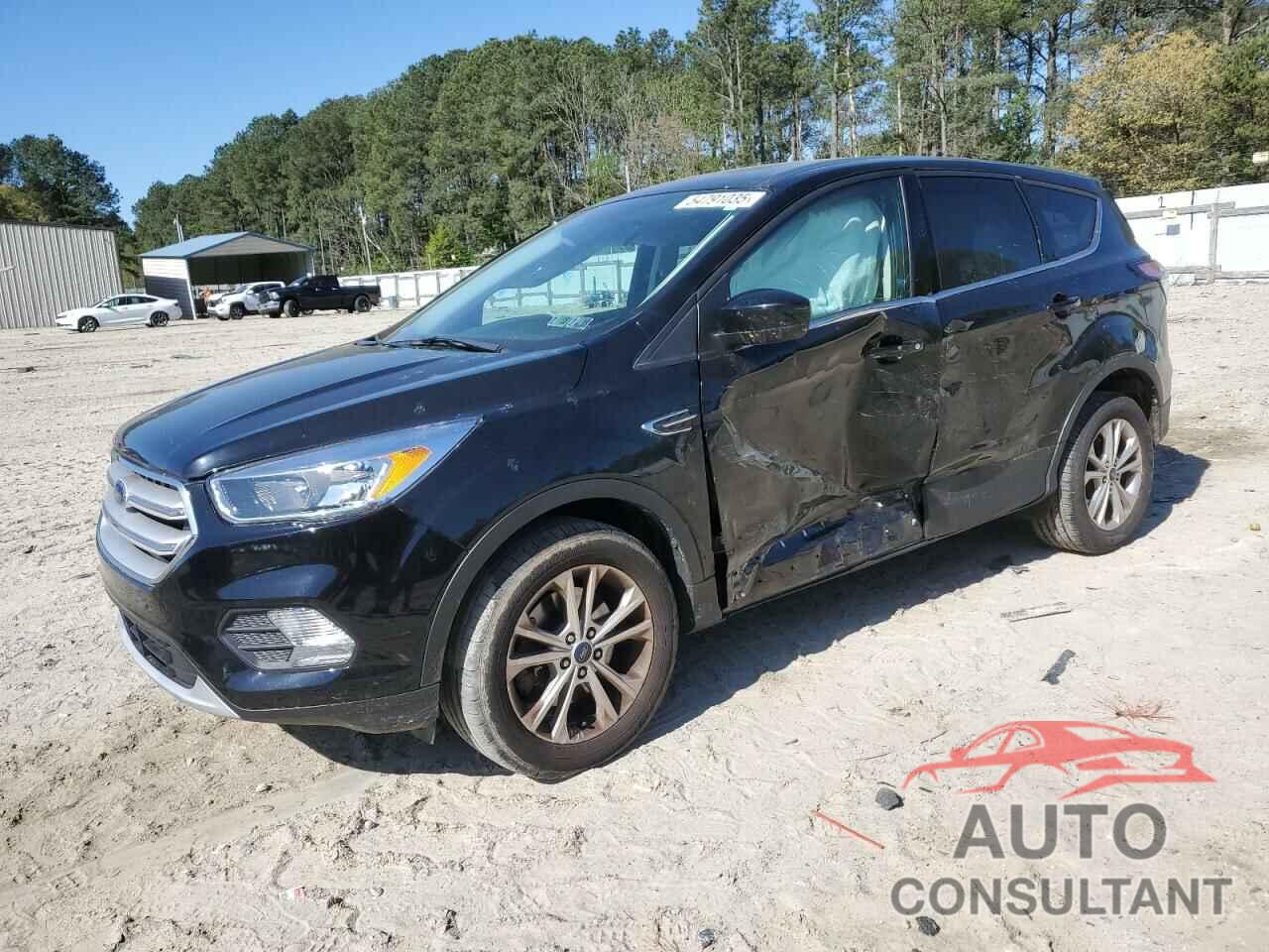 FORD ESCAPE 2017 - 1FMCU9GDXHUC92318