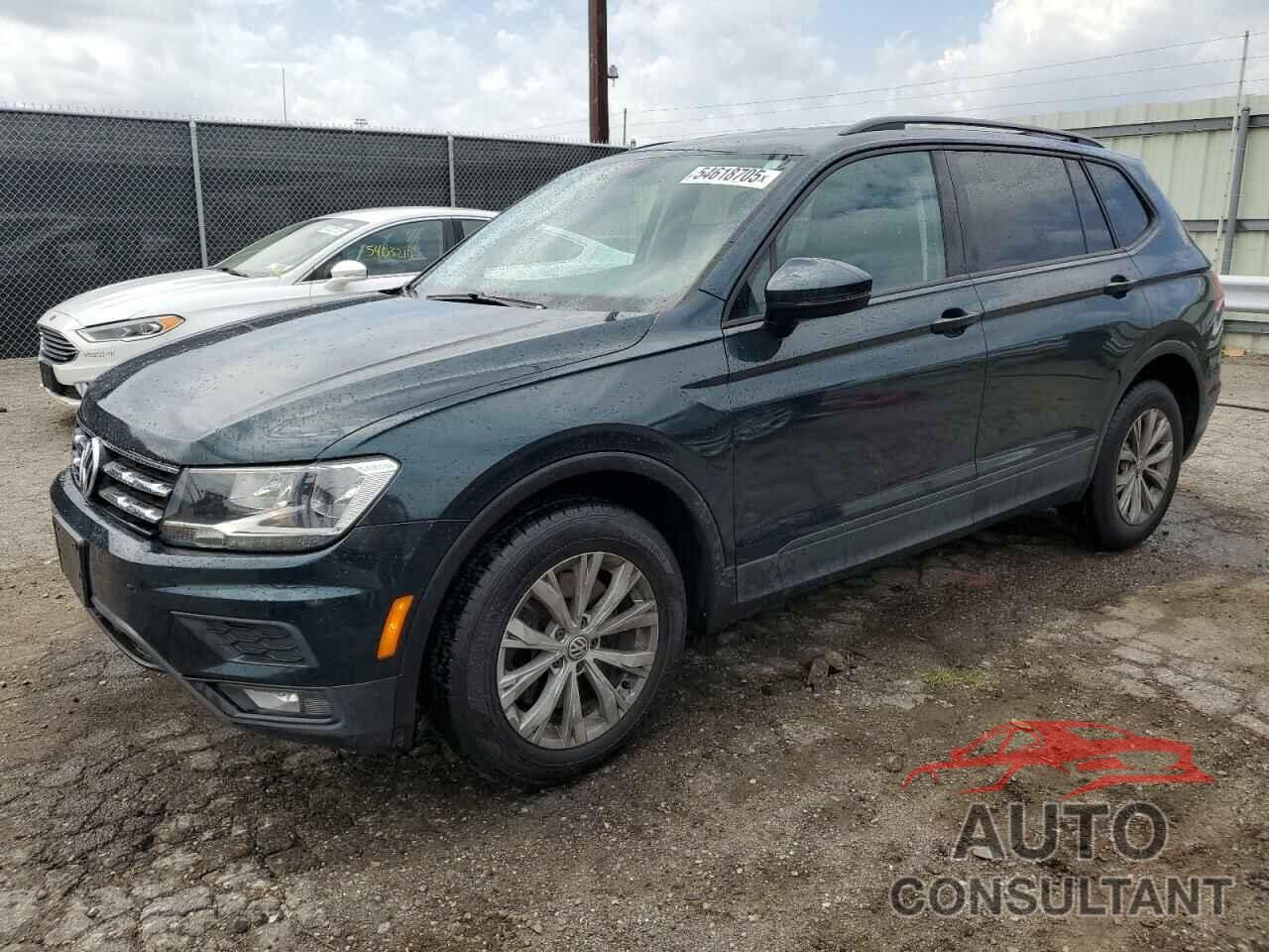 VOLKSWAGEN TIGUAN 2018 - 3VV0B7AX2JM017137