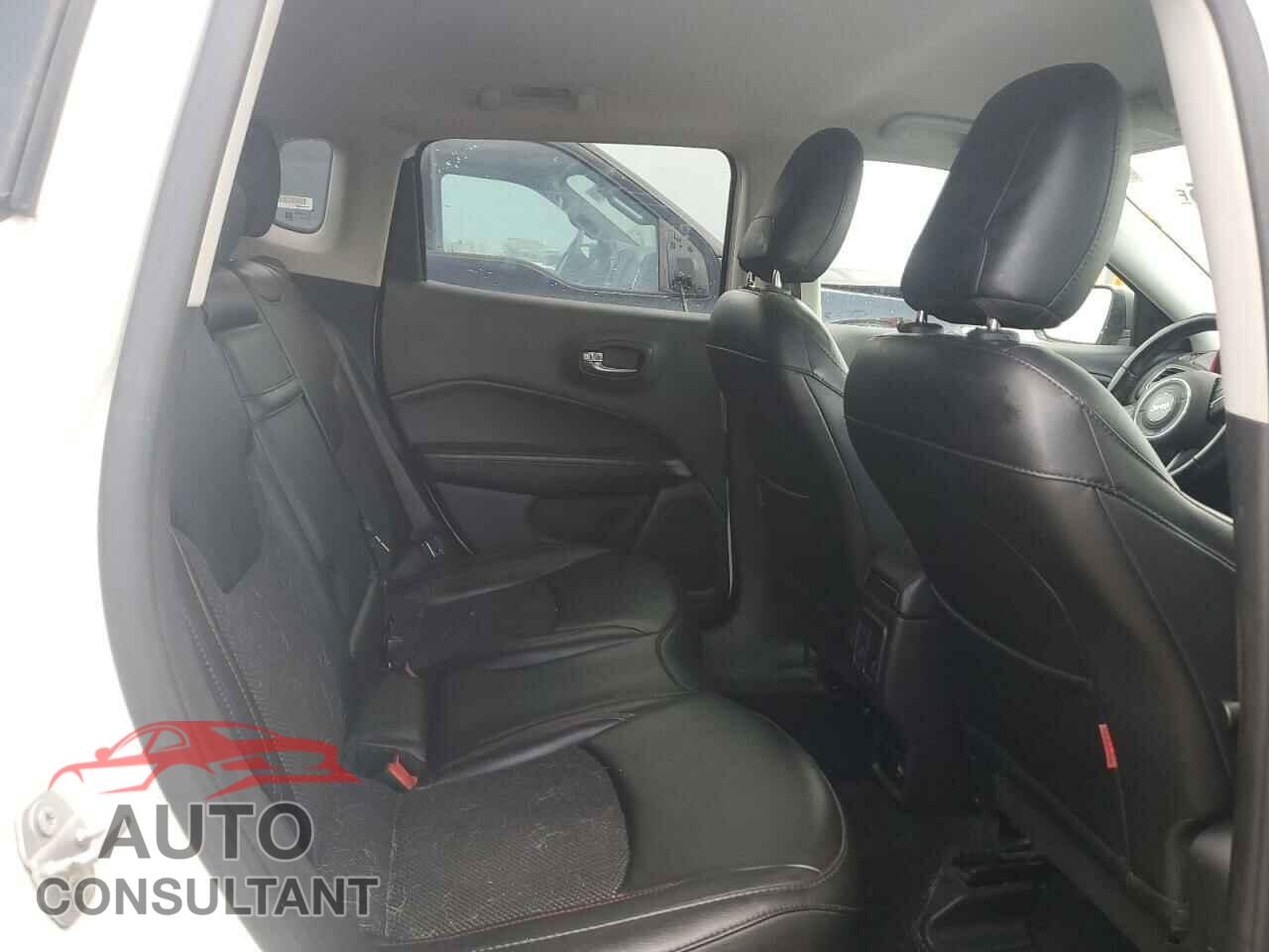 JEEP COMPASS 2019 - 3C4NJDDB5KT799401