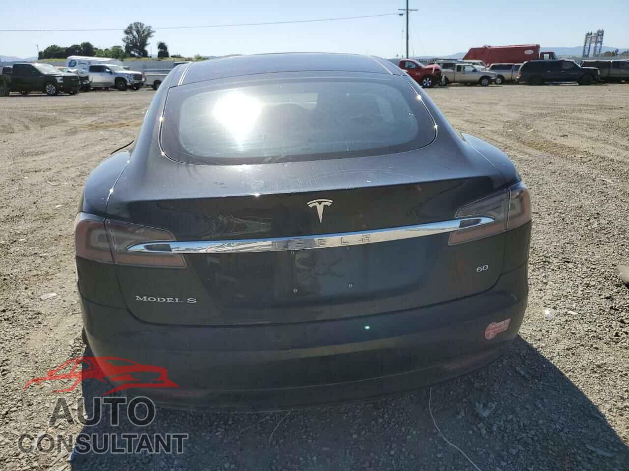 TESLA MODEL S 2016 - 5YJSA1E12GF176900