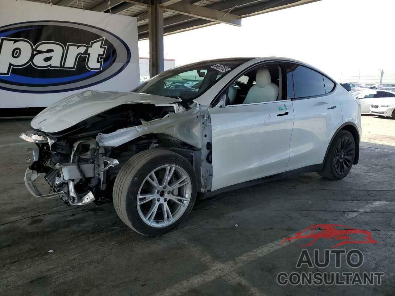 TESLA MODEL Y 2023 - 7SAYGDEE8PF620703