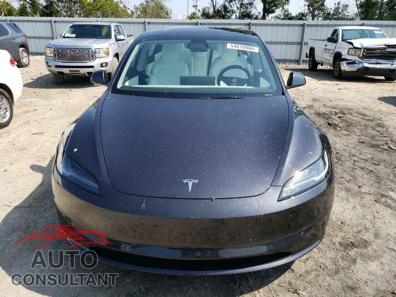 TESLA MODEL 3 2024 - 5YJ3E1EA5RF747615