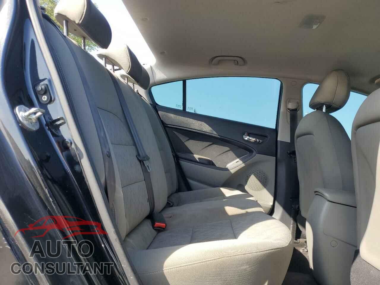 KIA FORTE 2015 - KNAFK4A65F5394148