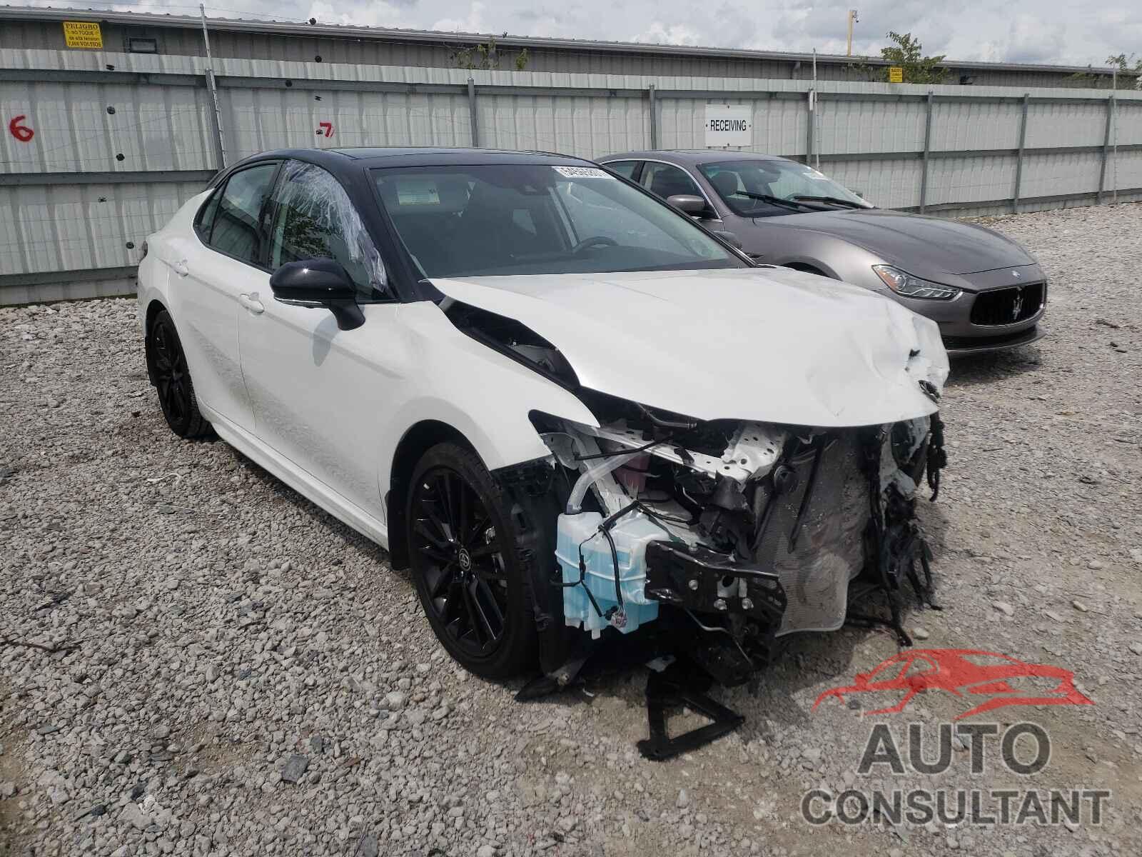 TOYOTA CAMRY 2021 - 4T1KZ1AK1MU050744