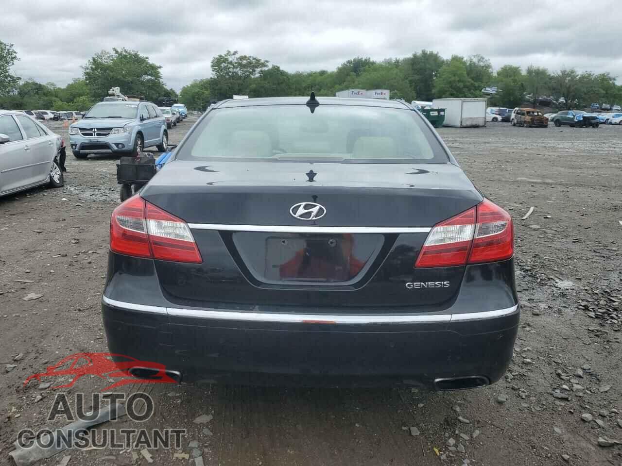 HYUNDAI GENESIS 2012 - KMHGC4DD3CU211938