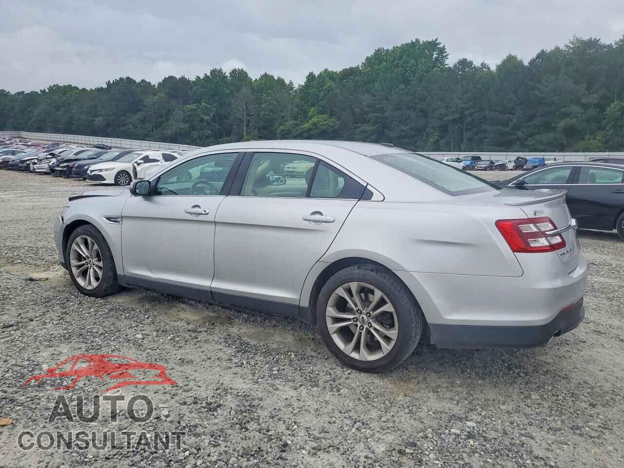 FORD TAURUS 2013 - 1FAHP2E89DG161099