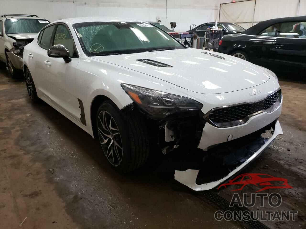 KIA STINGER 2022 - KNAE35LD2N6102152