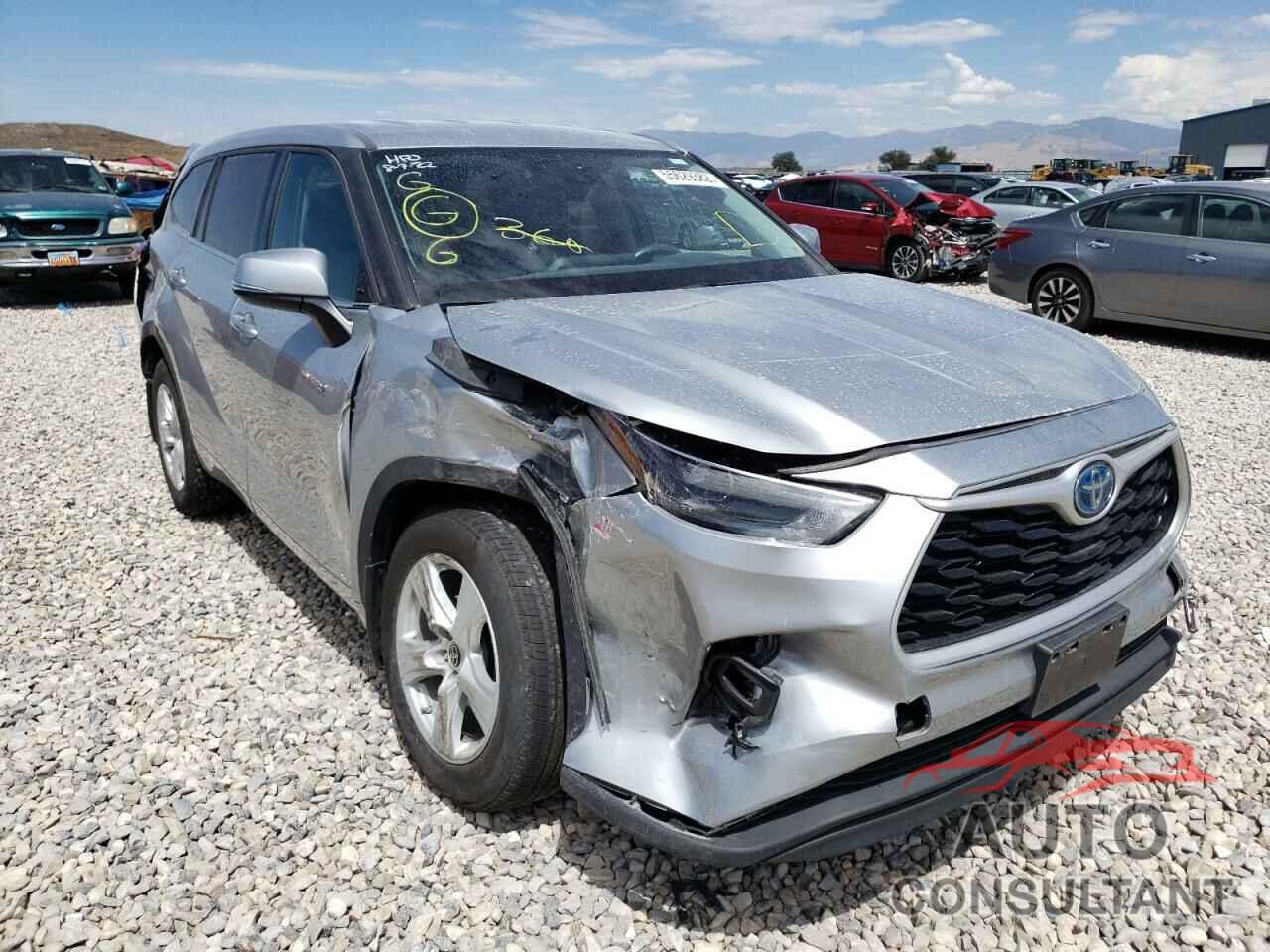TOYOTA HIGHLANDER 2021 - 5TDBBRCH5MS024371