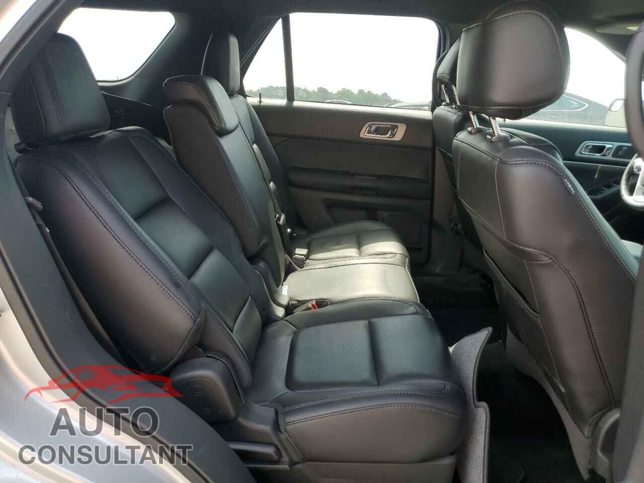 FORD EXPLORER 2013 - 1FM5K7D86DGC93615