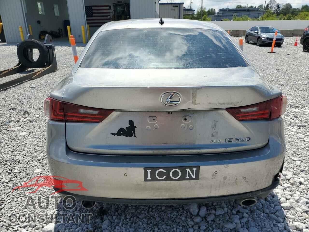 LEXUS IS 2015 - JTHCE1D26F5005942