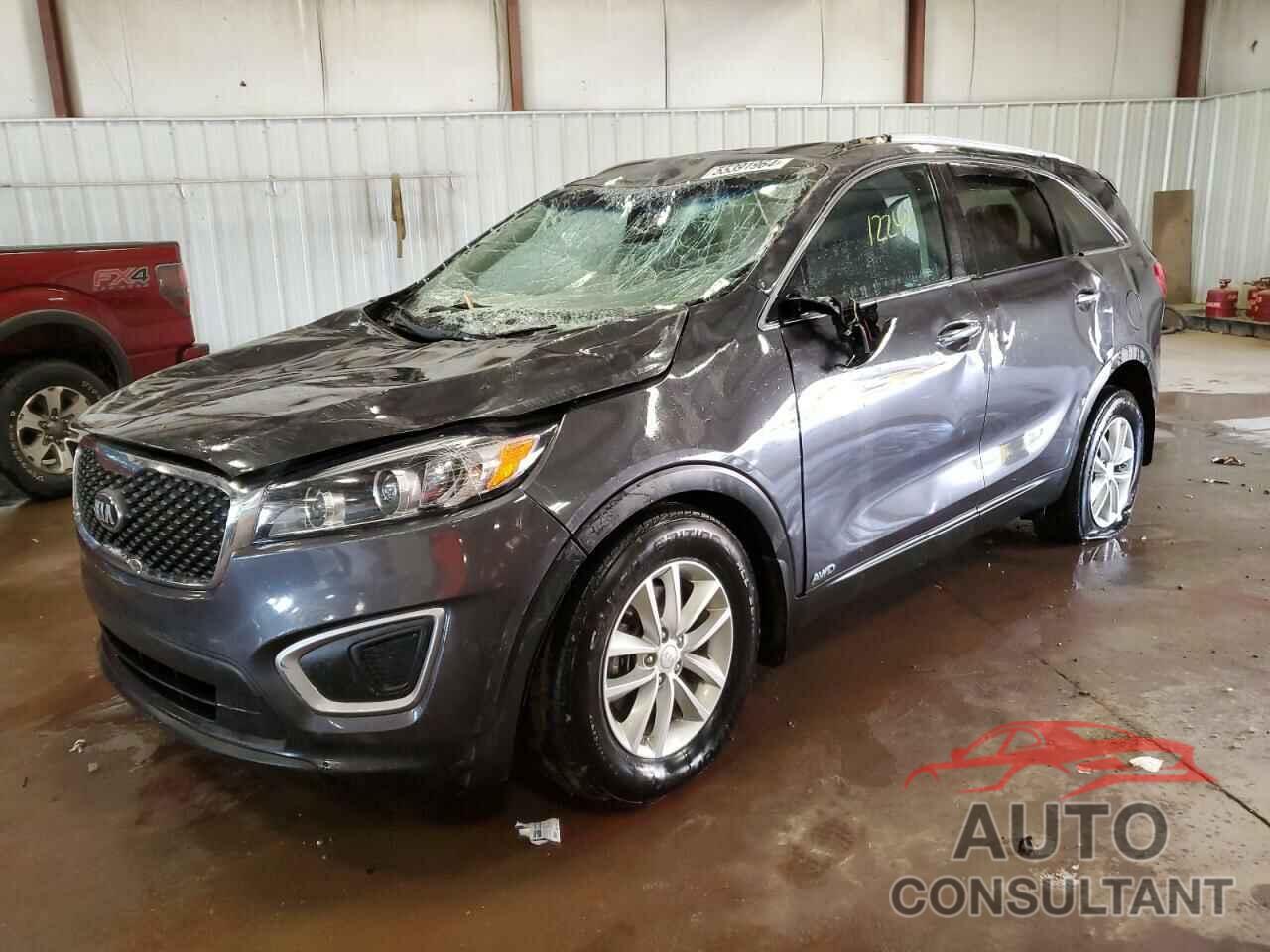 KIA SORENTO 2018 - 5XYPGDA39JG429241