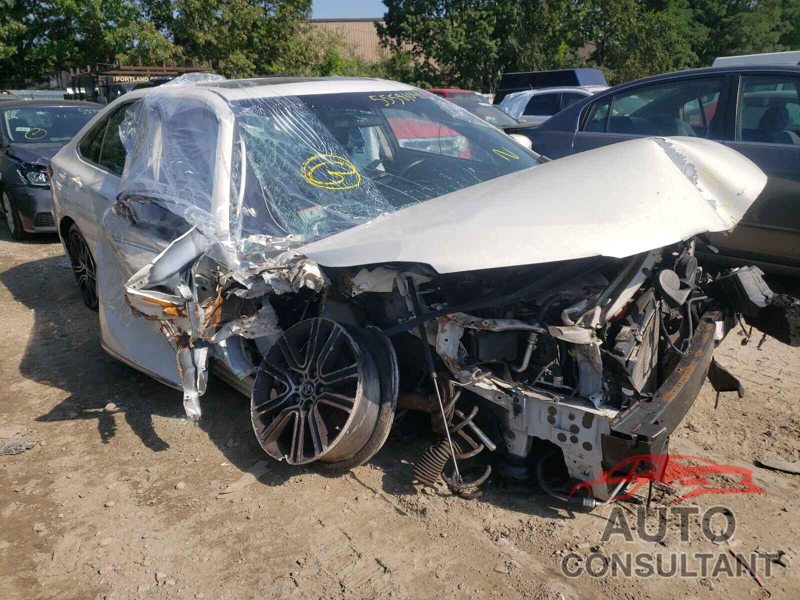 TOYOTA CAMRY 2016 - 4T1BF1FKXGU557938