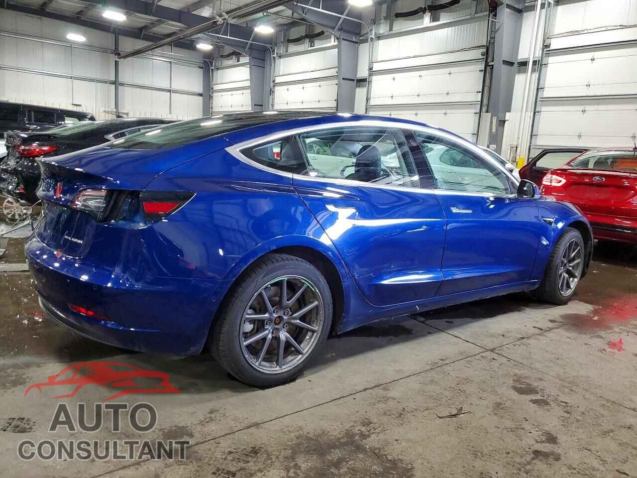 TESLA MODEL 3 2018 - 5YJ3E1EB3JF120473