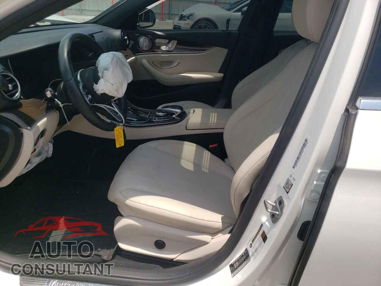 MERCEDES-BENZ E-CLASS 2020 - WDDZF8DB8LA727388