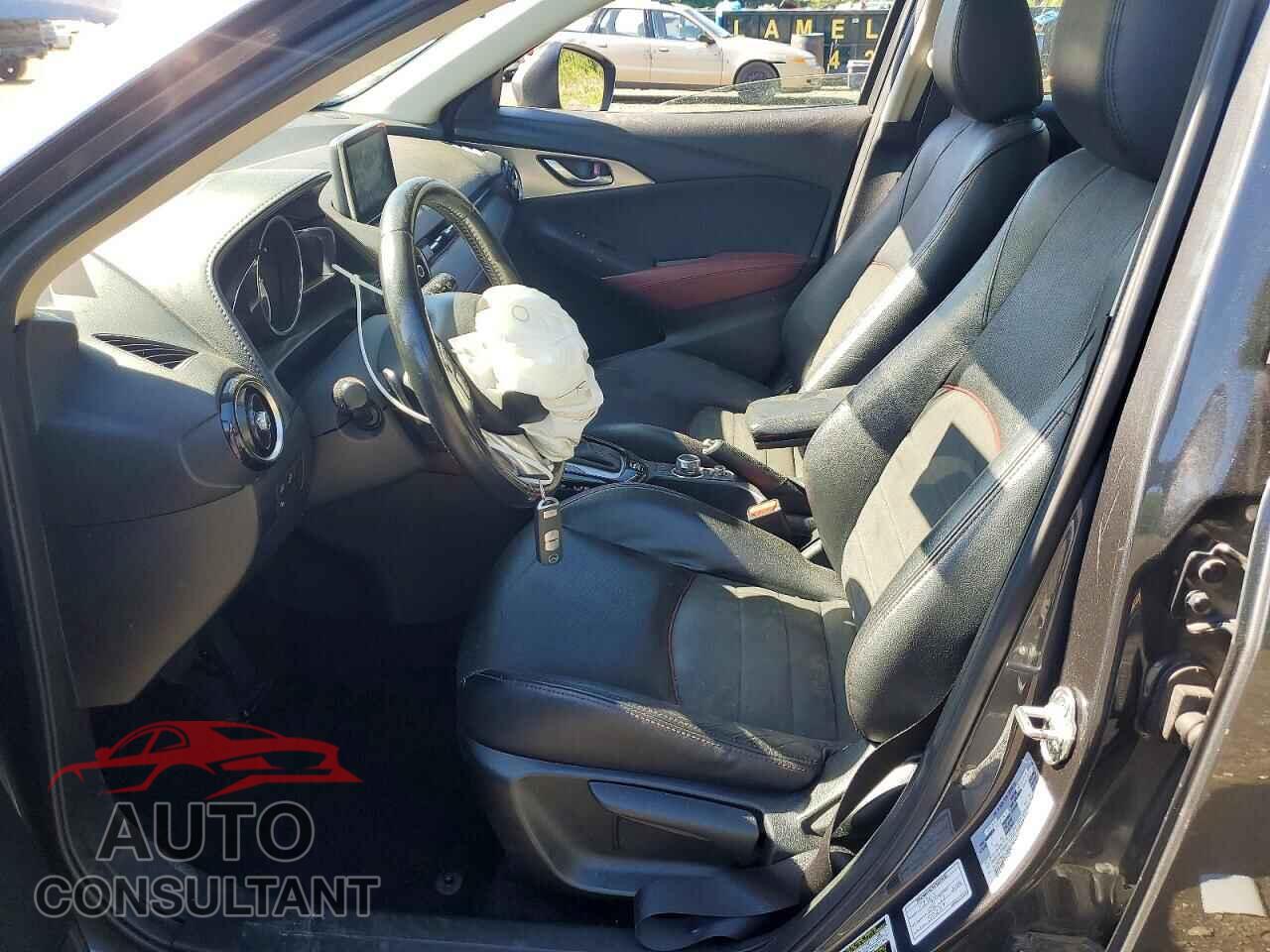 MAZDA CX-3 2017 - JM1DKFD76H0145660