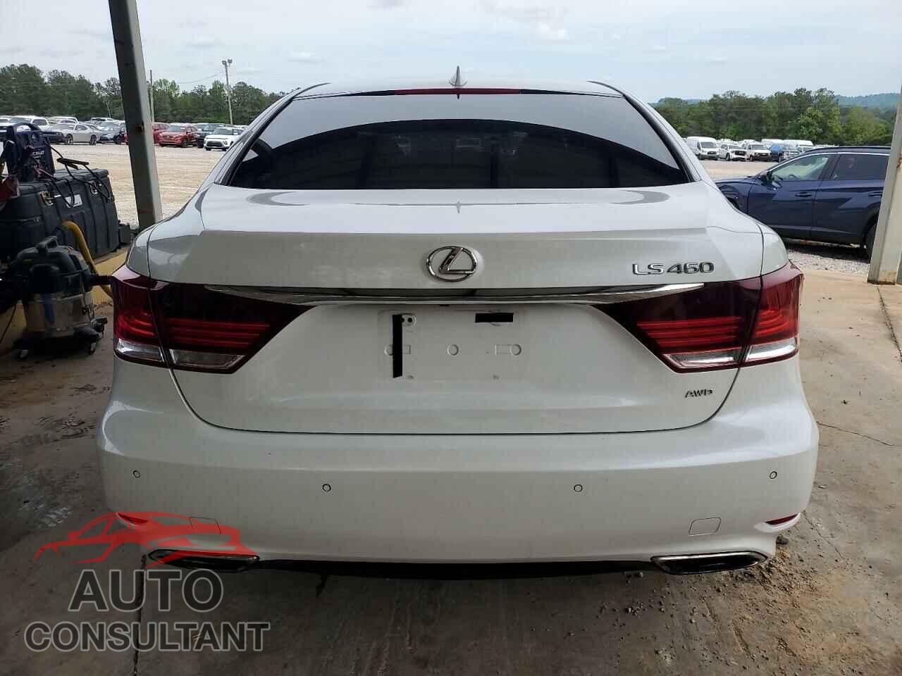 LEXUS LS460 2014 - JTHCL5EF3E5021058