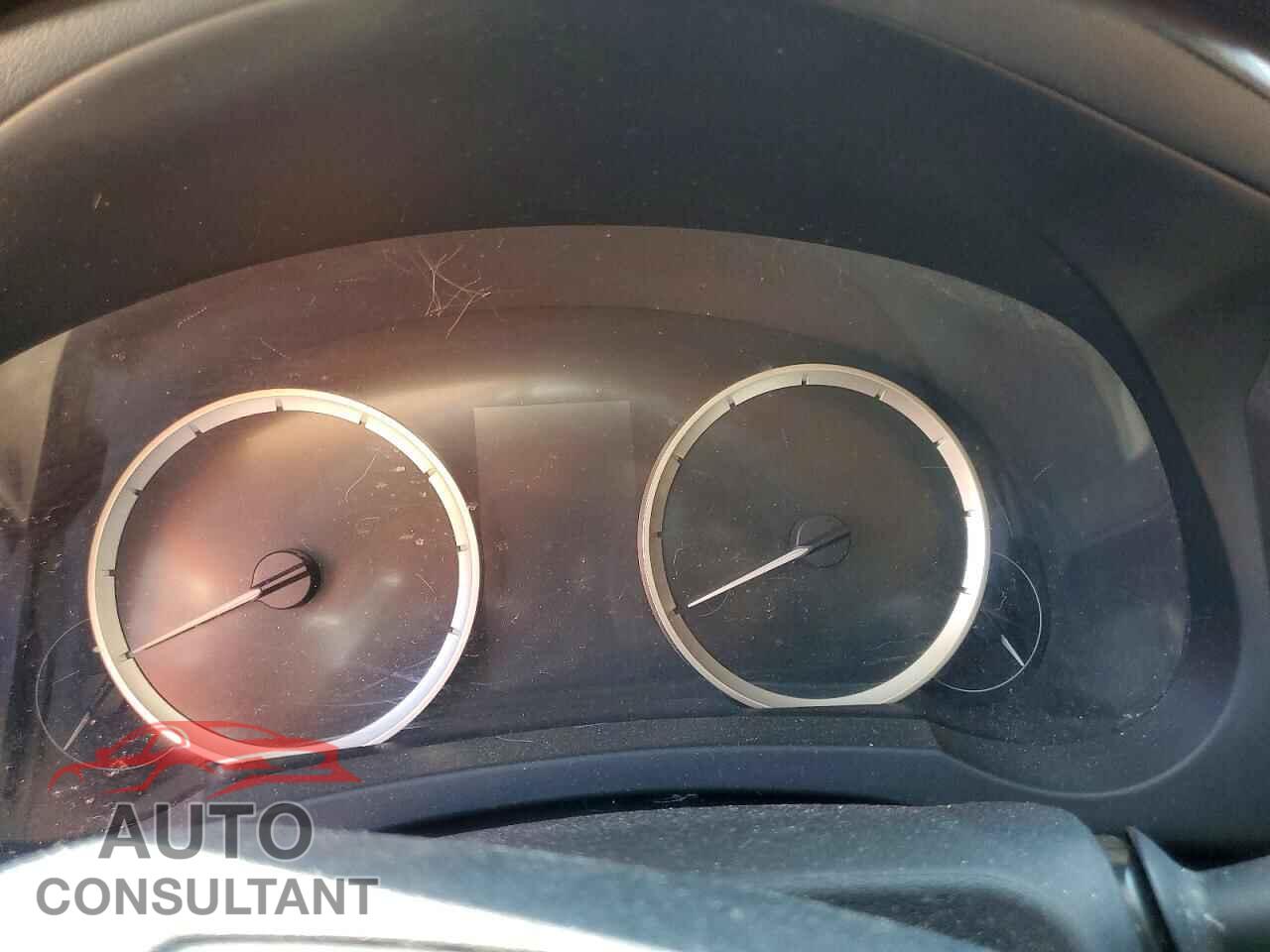 LEXUS IS 2014 - JTHCF1D29E5002139
