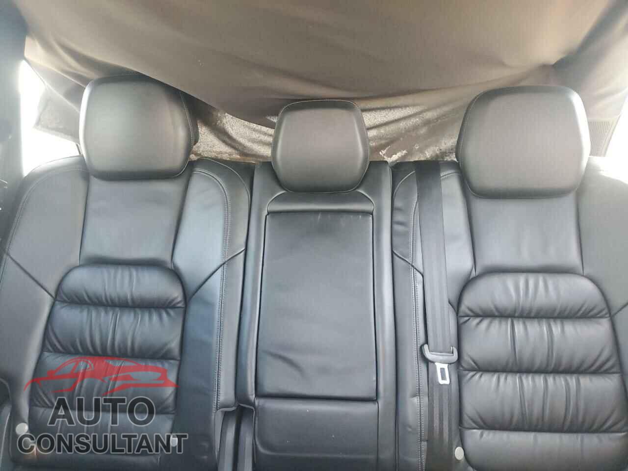 PORSCHE CAYENNE 2011 - WP1AA2A28BLA04200