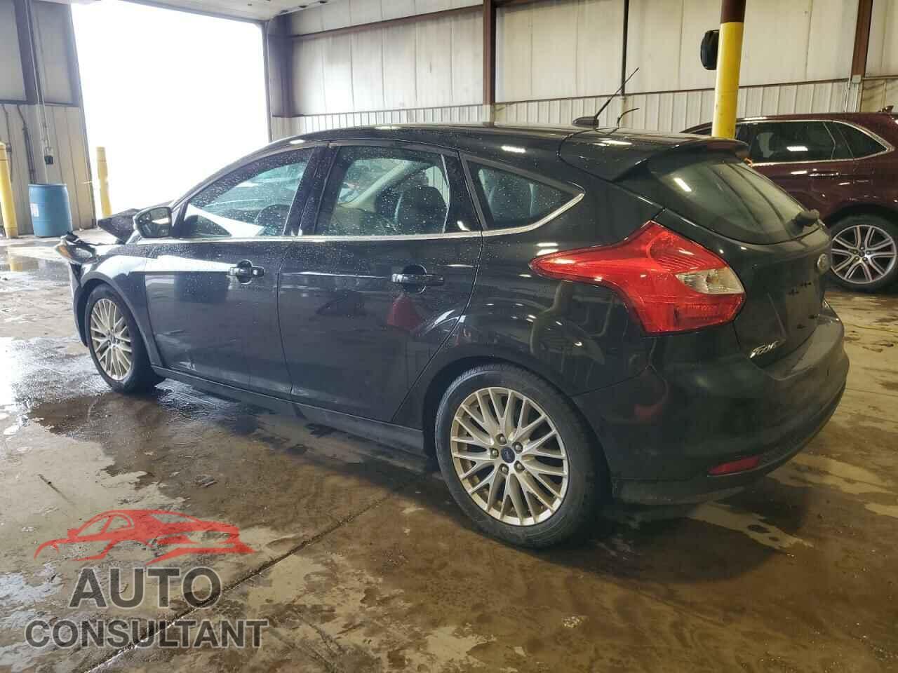 FORD FOCUS 2014 - 1FADP3N20EL457251